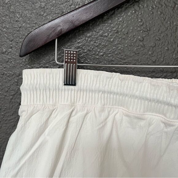 Athleta Trekkie Skort 18, magnolia white - Picture 8 of 15